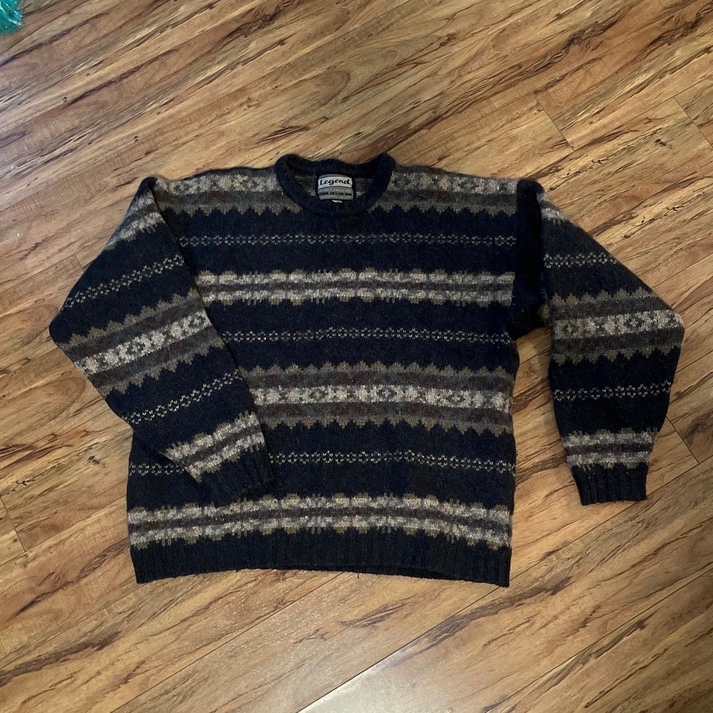 Vtg Legend Wool Striped Patterned sweater